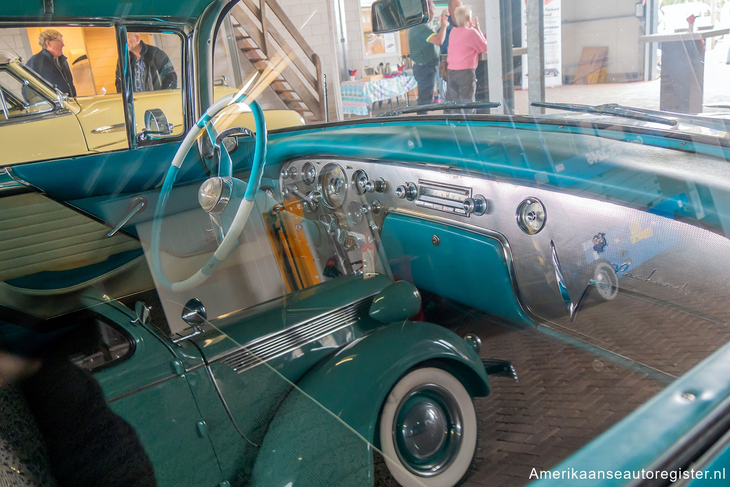 Packard Four Hundred uit 1955